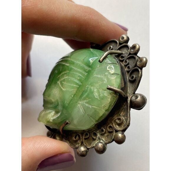 Vintage Silver Carved Green Stone Face Mask Brooch Pin - Picture 11 of 13